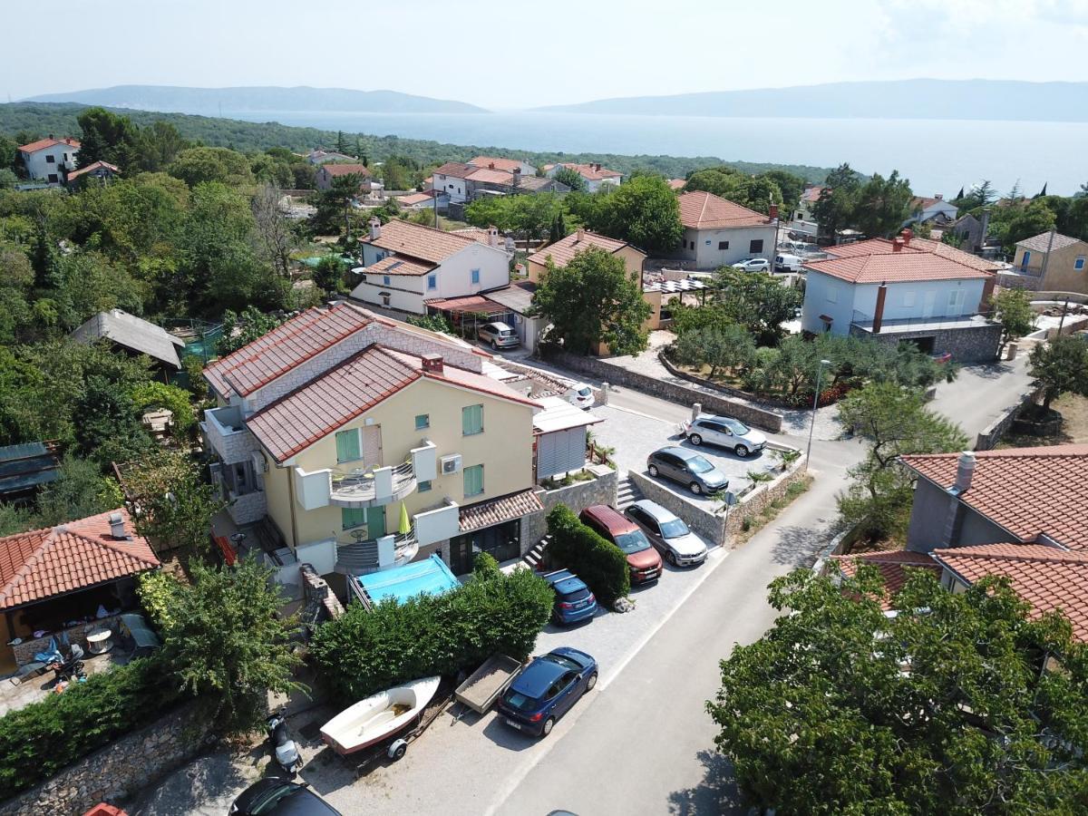Lavanda Apartments&Studios Pinezići Dış mekan fotoğraf