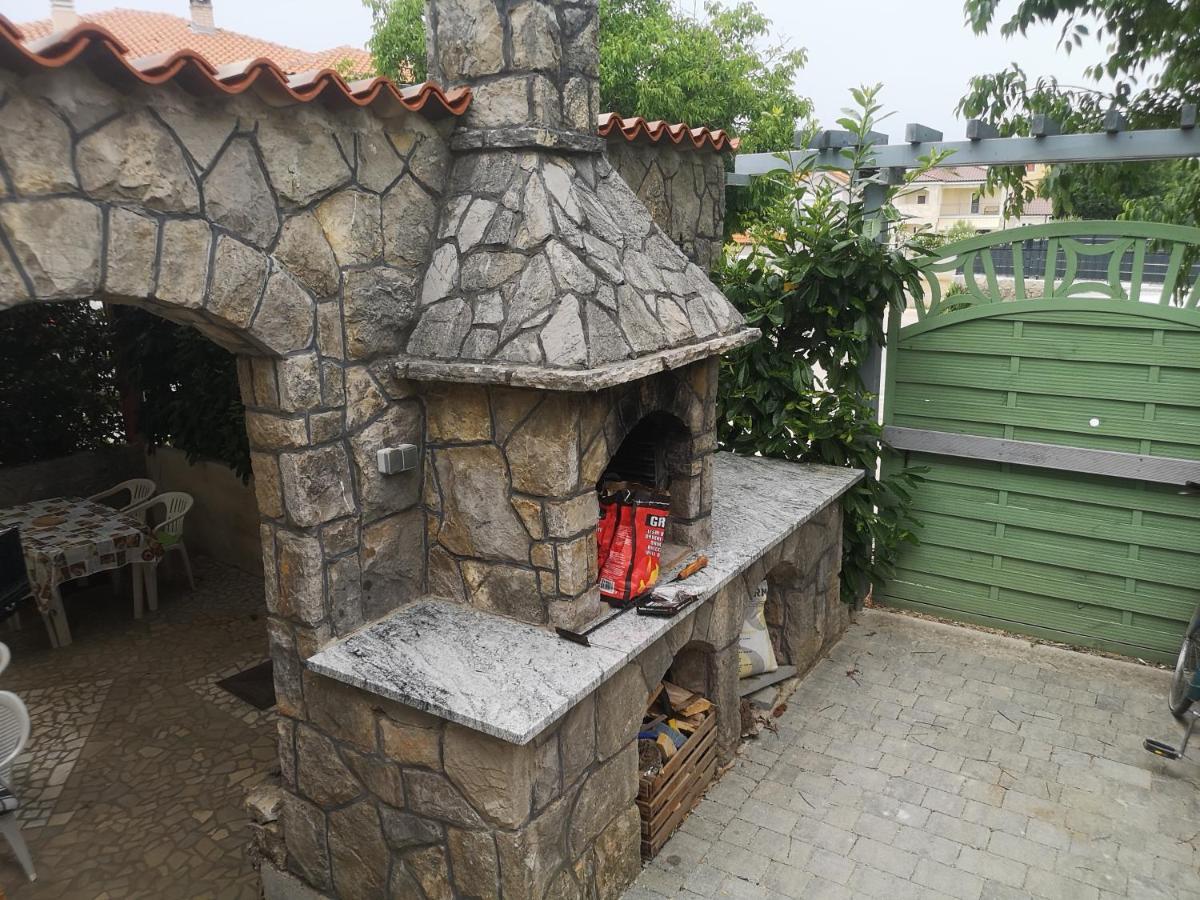 Lavanda Apartments&Studios Pinezići Dış mekan fotoğraf