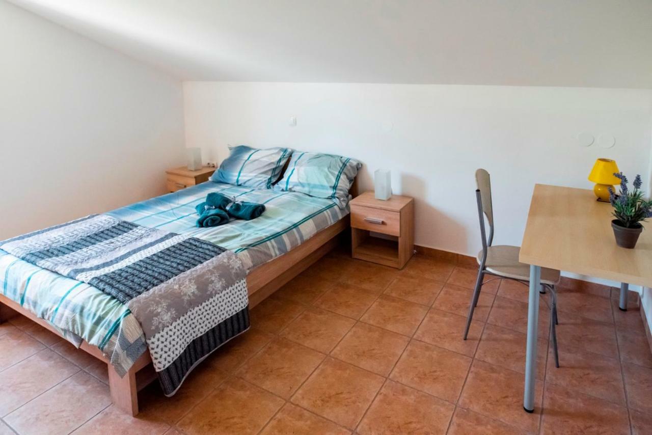 Lavanda Apartments&Studios Pinezići Dış mekan fotoğraf