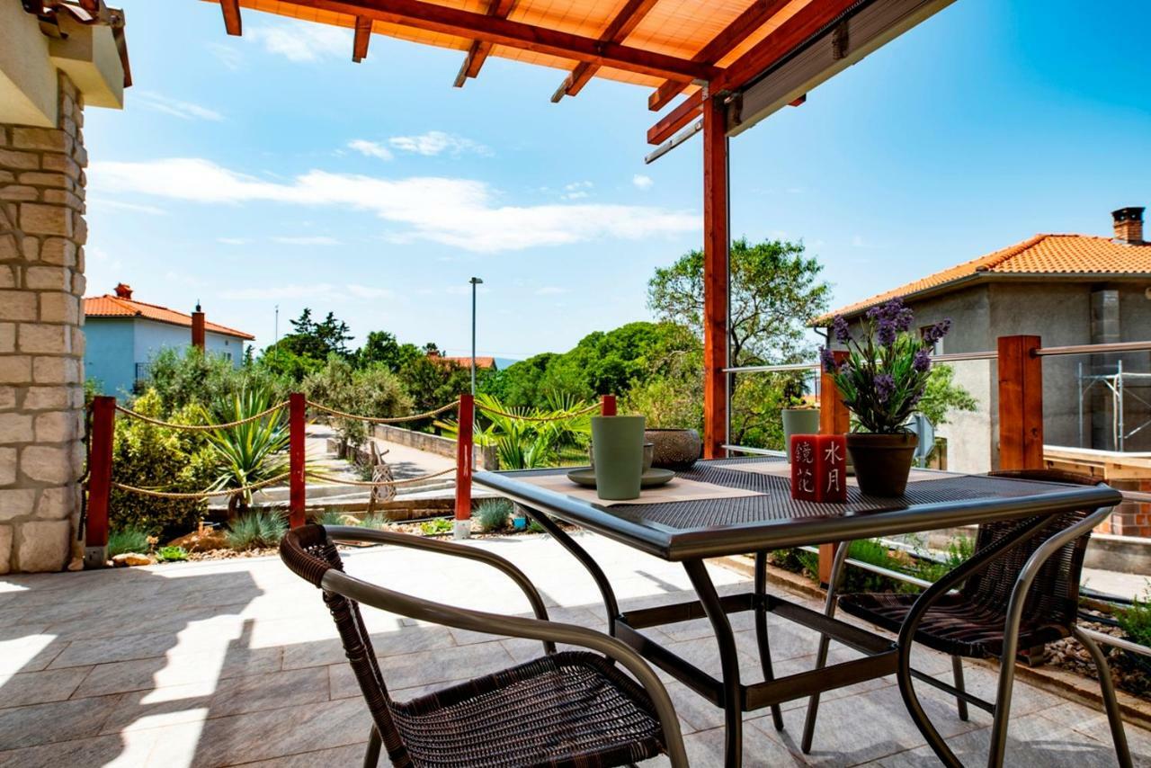 Lavanda Apartments&Studios Pinezići Dış mekan fotoğraf