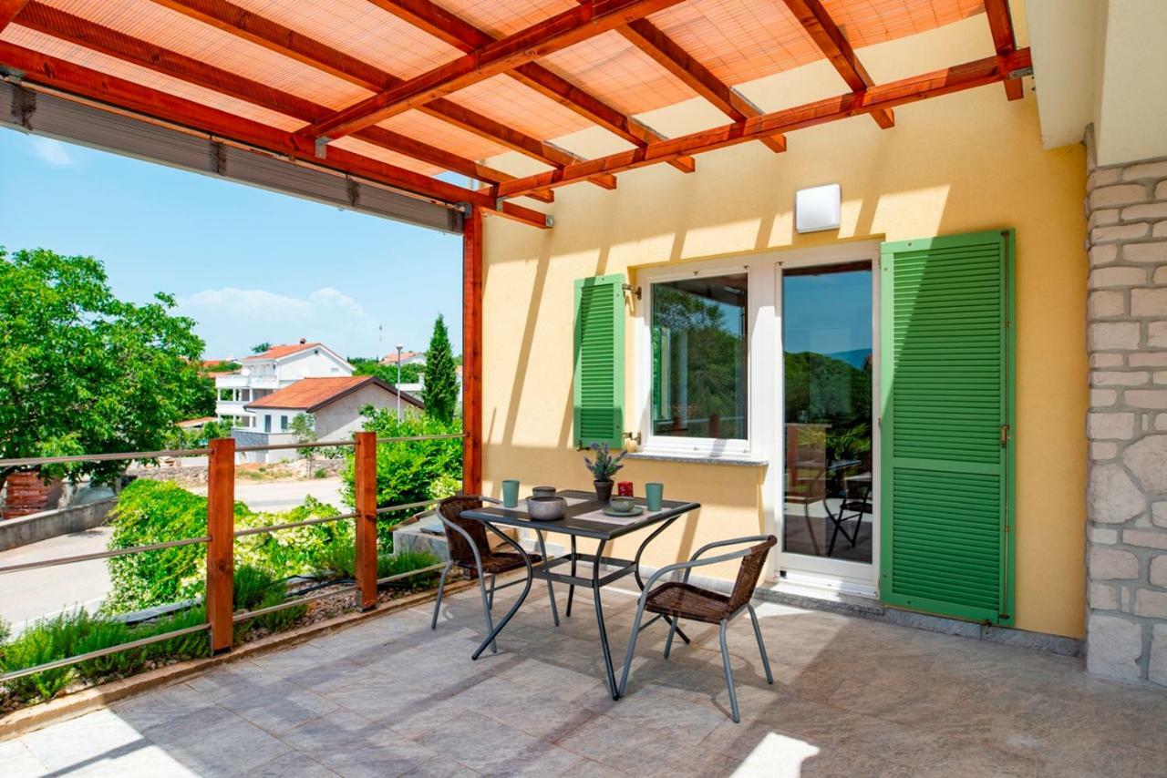 Lavanda Apartments&Studios Pinezići Dış mekan fotoğraf
