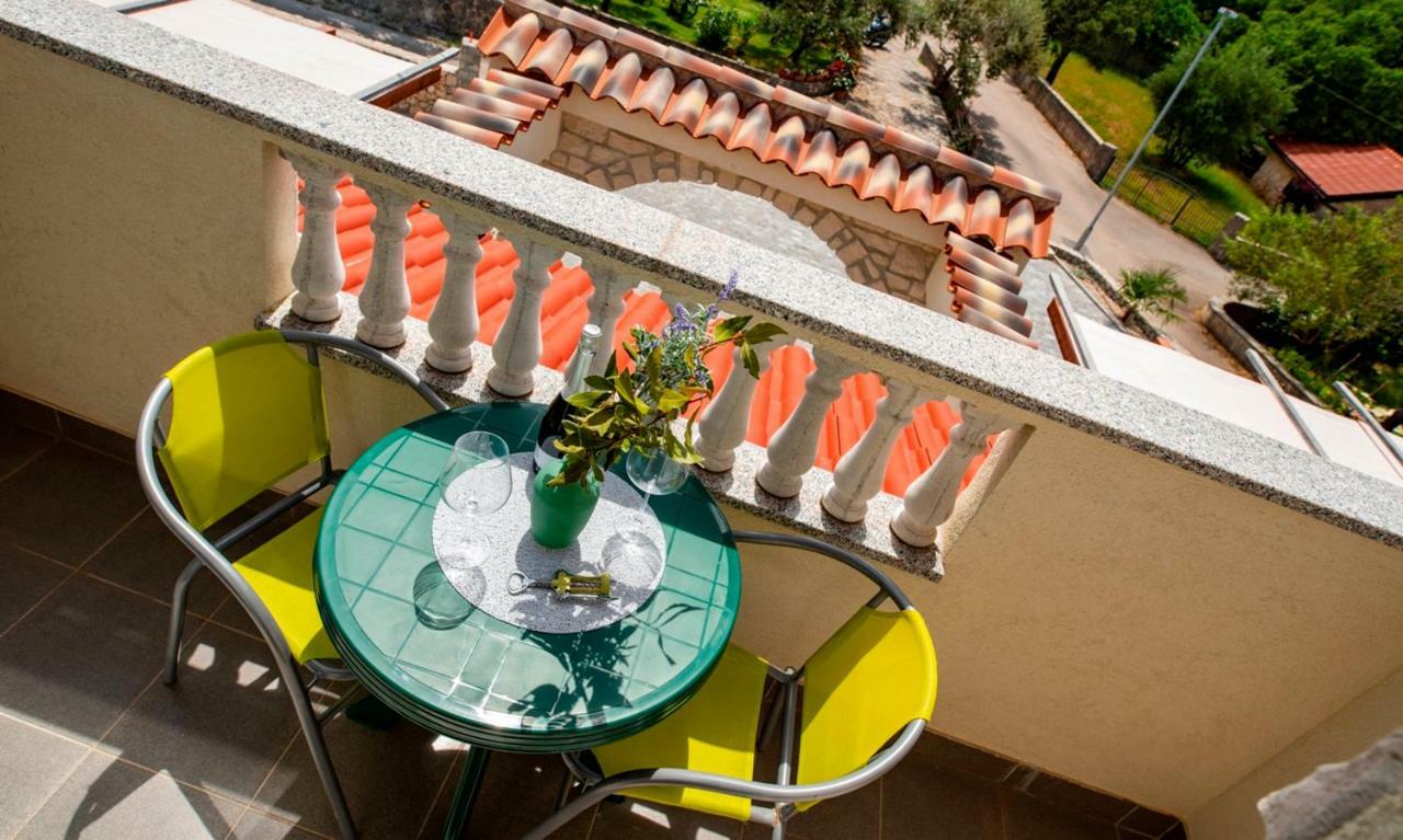 Lavanda Apartments&Studios Pinezići Dış mekan fotoğraf