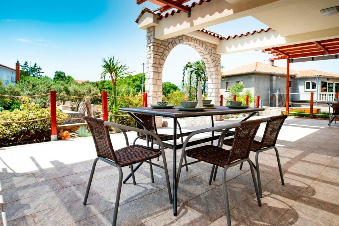 Lavanda Apartments&Studios Pinezići Dış mekan fotoğraf